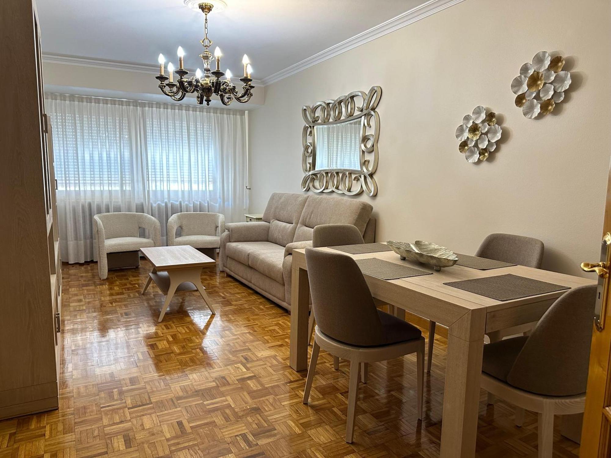 Nice Apartment Don Santiago Santiago de Compostela Exterior foto